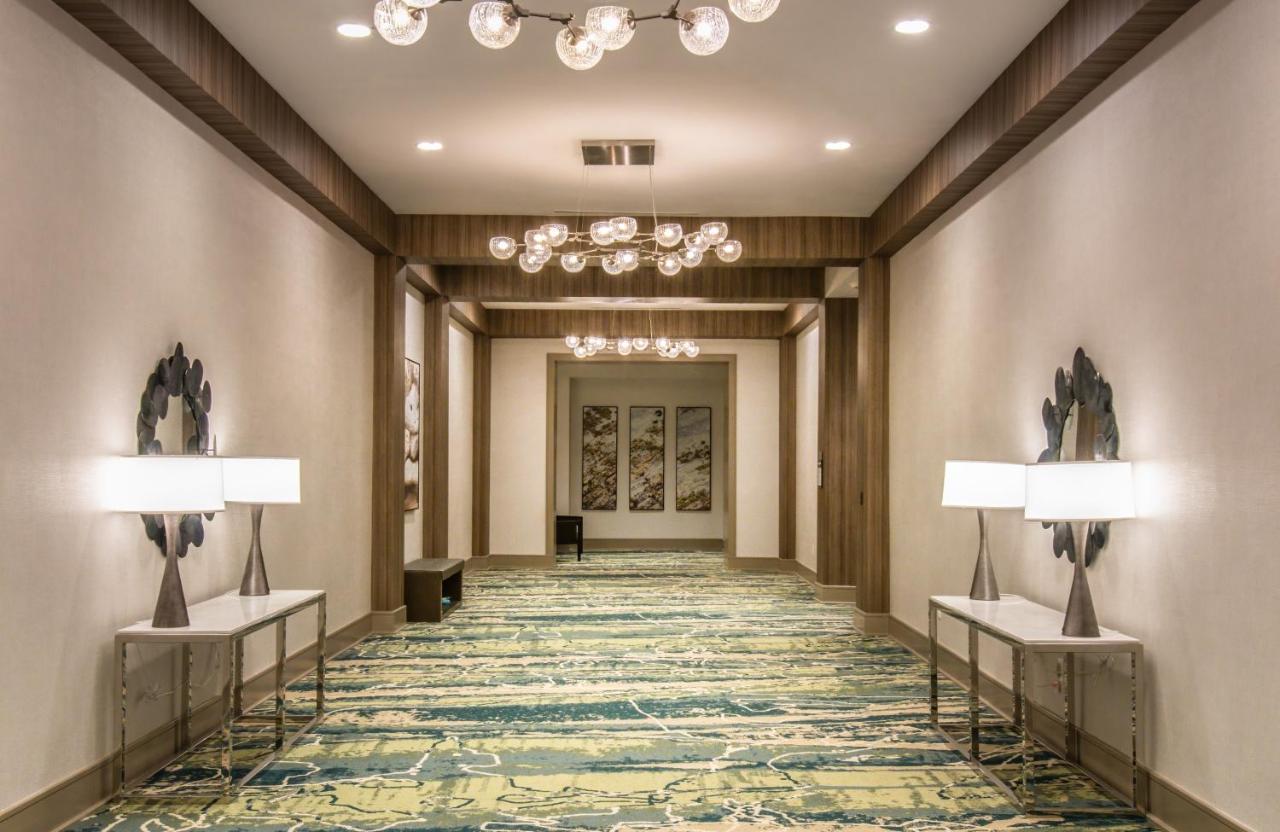 ホテル Courtyard By Marriott ジキル島 エクステリア 写真