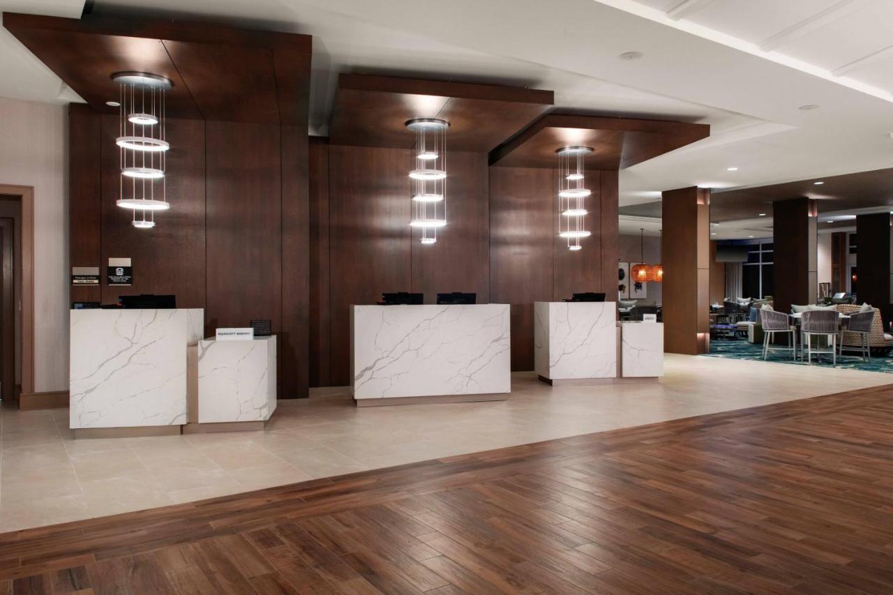 ホテル Courtyard By Marriott ジキル島 エクステリア 写真