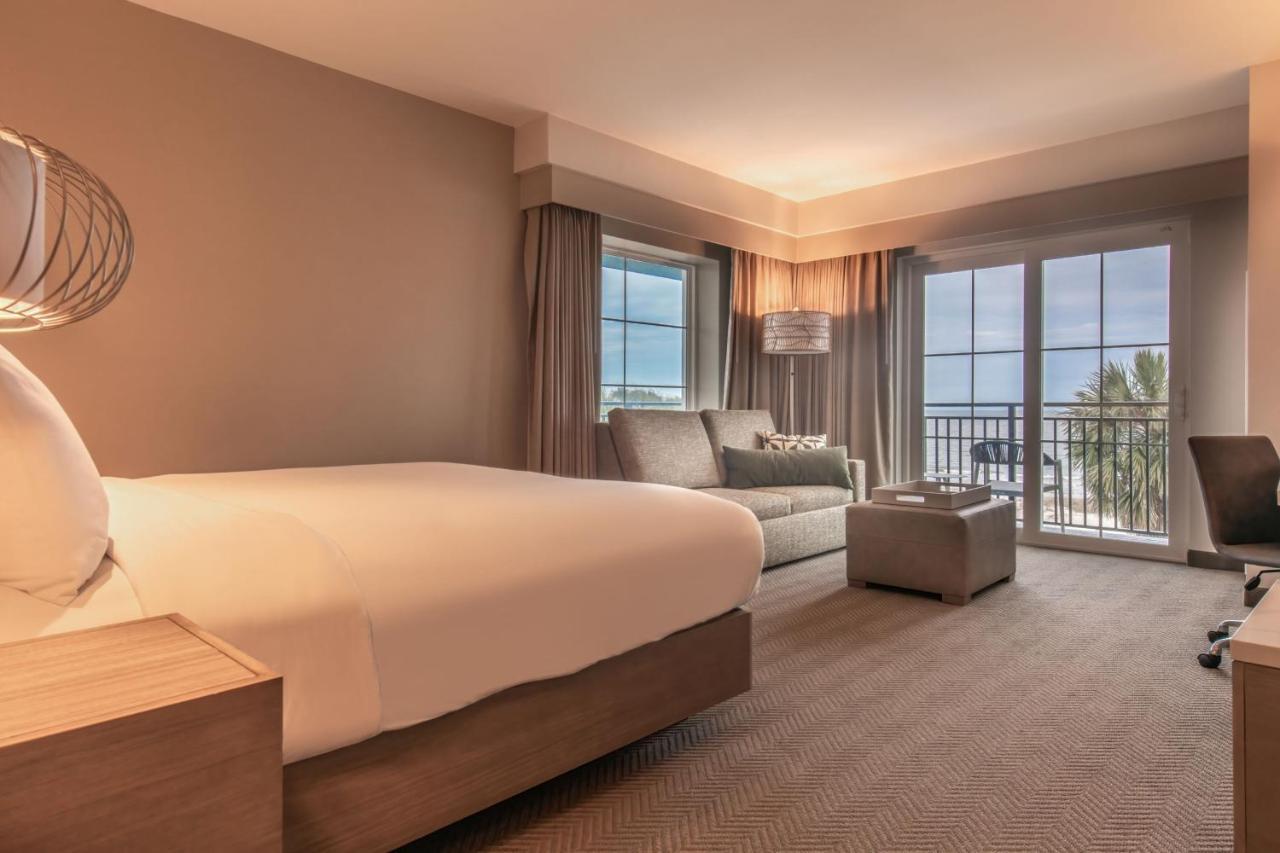 ホテル Courtyard By Marriott ジキル島 エクステリア 写真