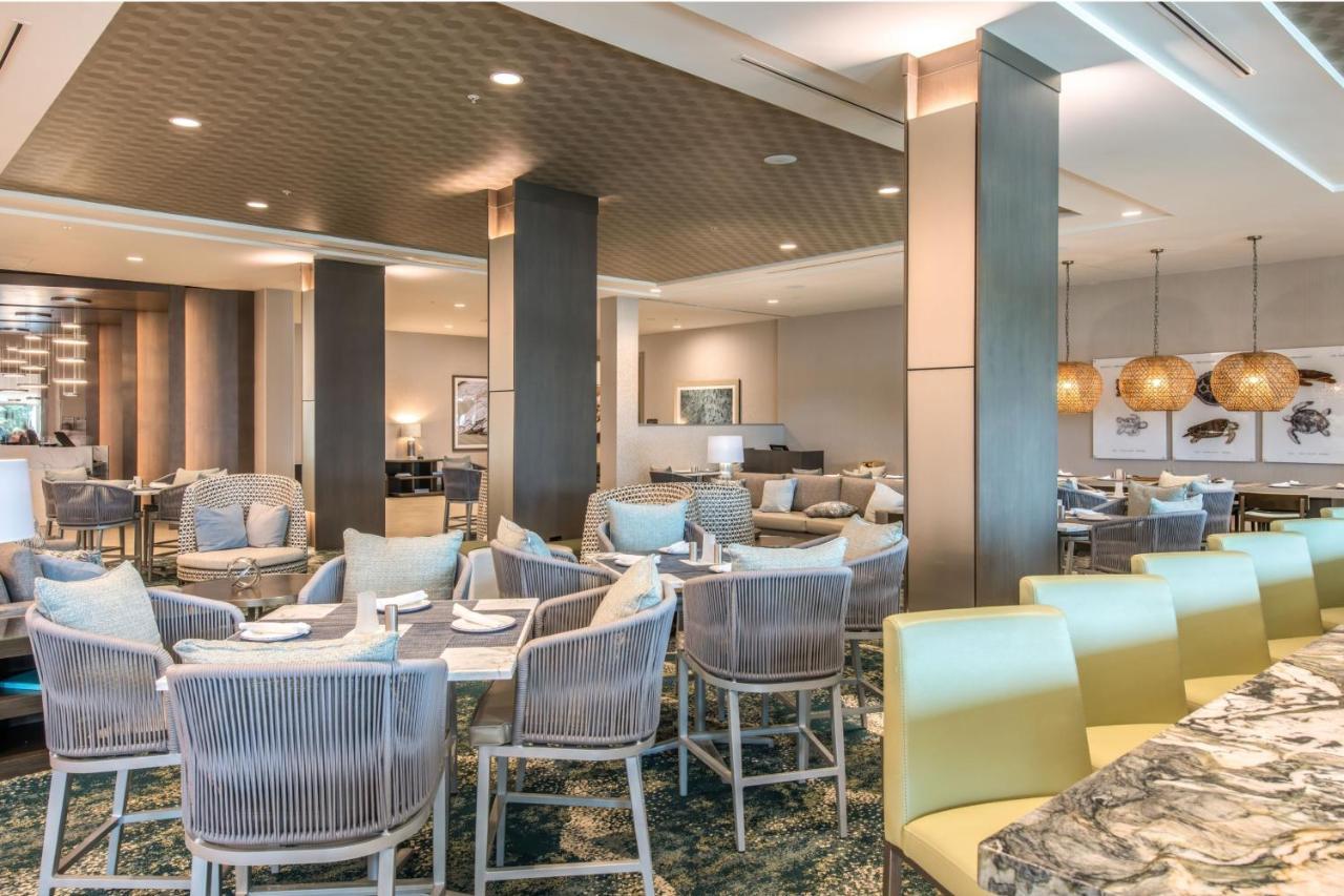 ホテル Courtyard By Marriott ジキル島 エクステリア 写真